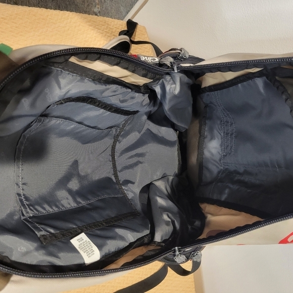 Clive skateboarding snowboarding brown/black backpack - Picture 5 of 7